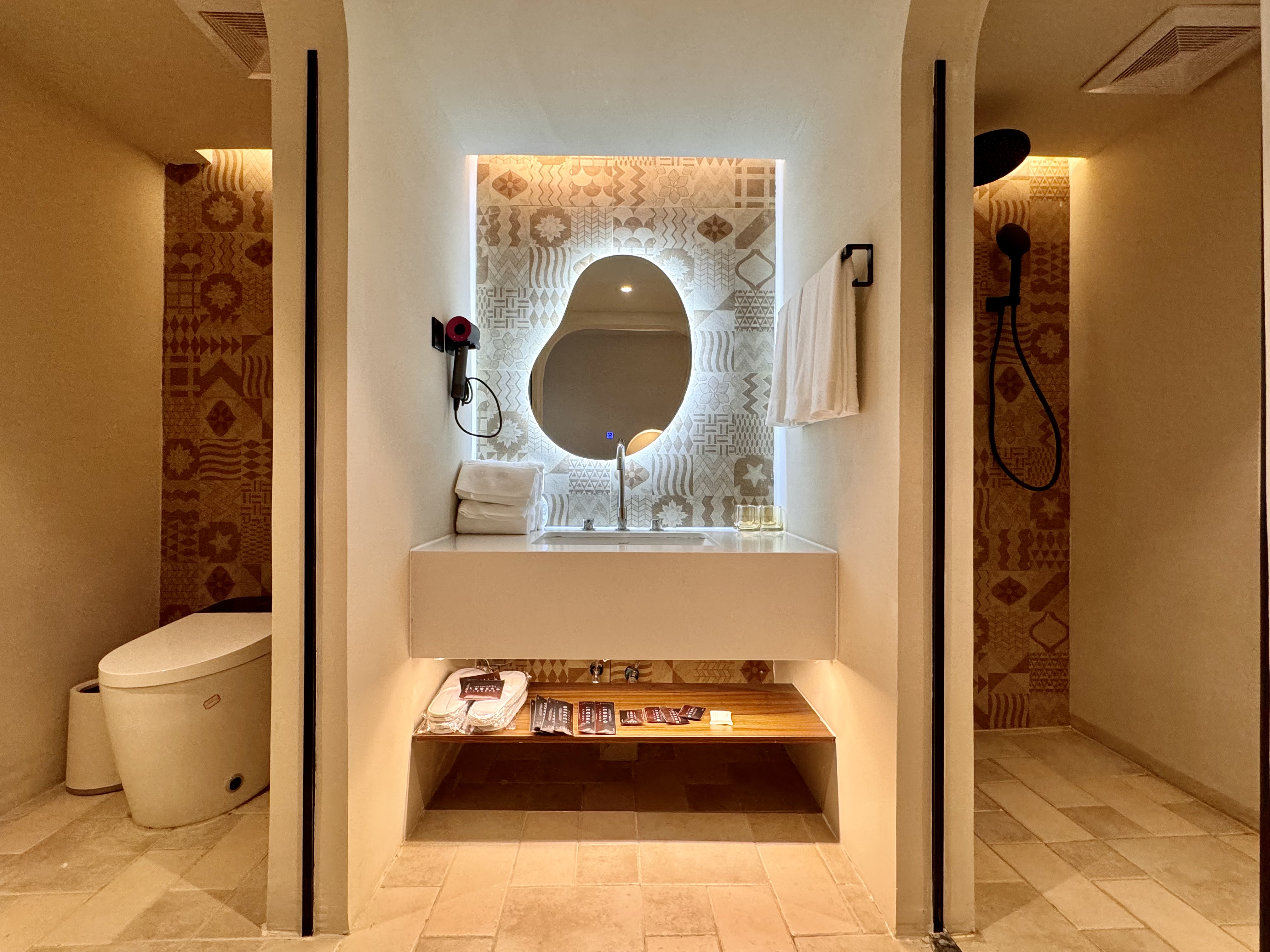 别院套房（智能助眠乳胶床垫+深度睡眠）