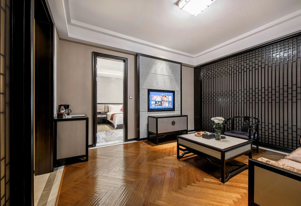 Angel Garden Resort HotelDeluxe Suite - Water-View