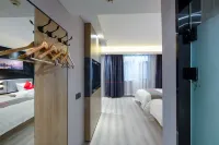 yajun Hotel (Zhengding Airport Shop) Hotel di 