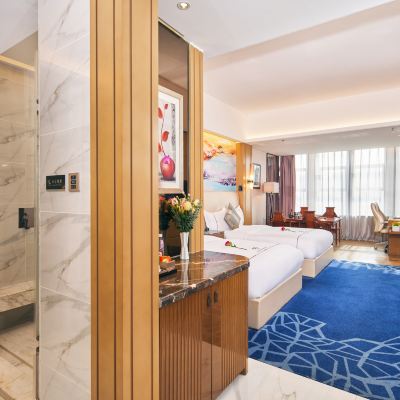 商務雙床房（全智能語音控制+紅木茶桌） 財富現代國際飯店（東莞寮步萬潤廣場店）優惠