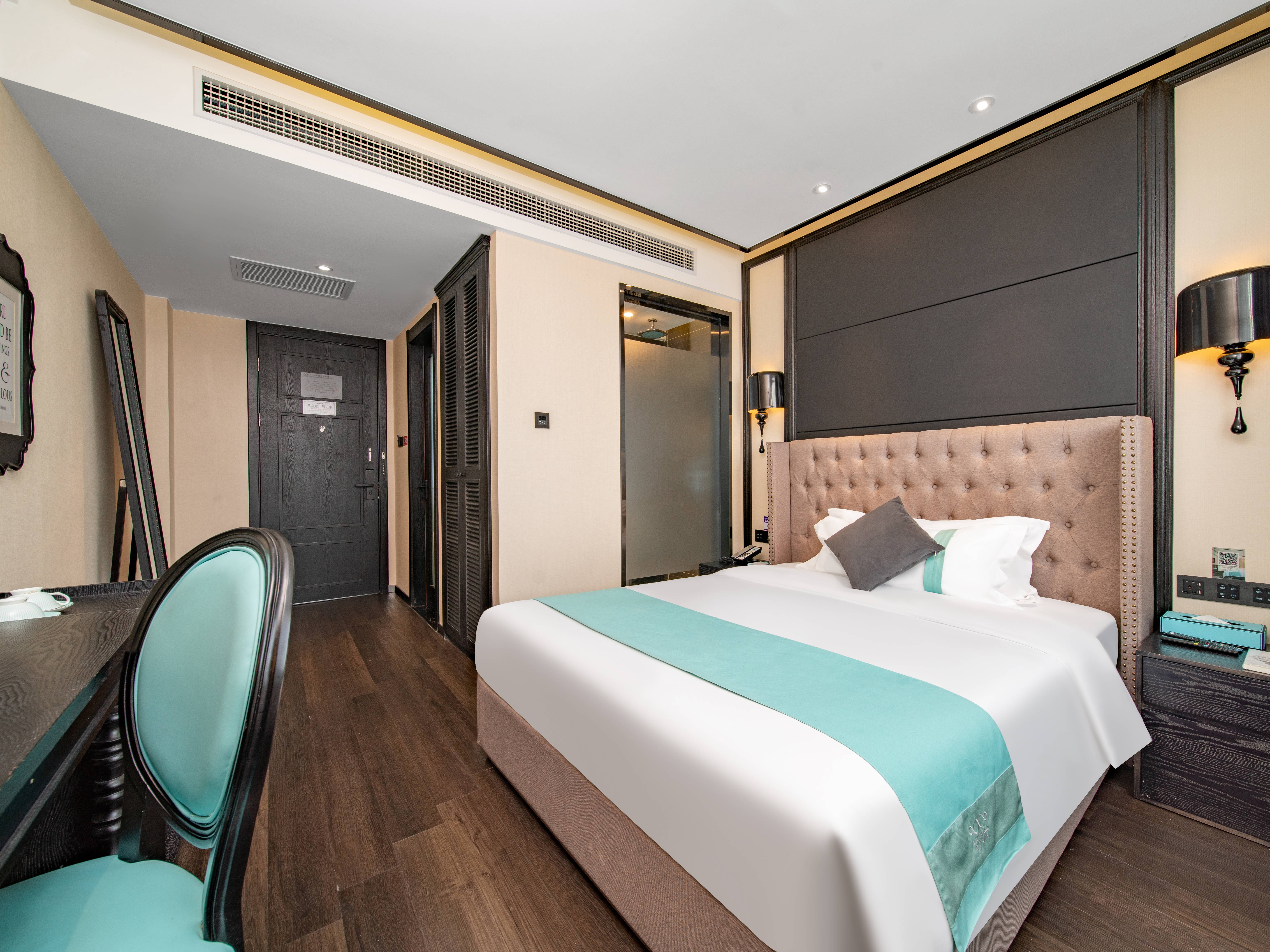 玲珑大床房（智能客控）