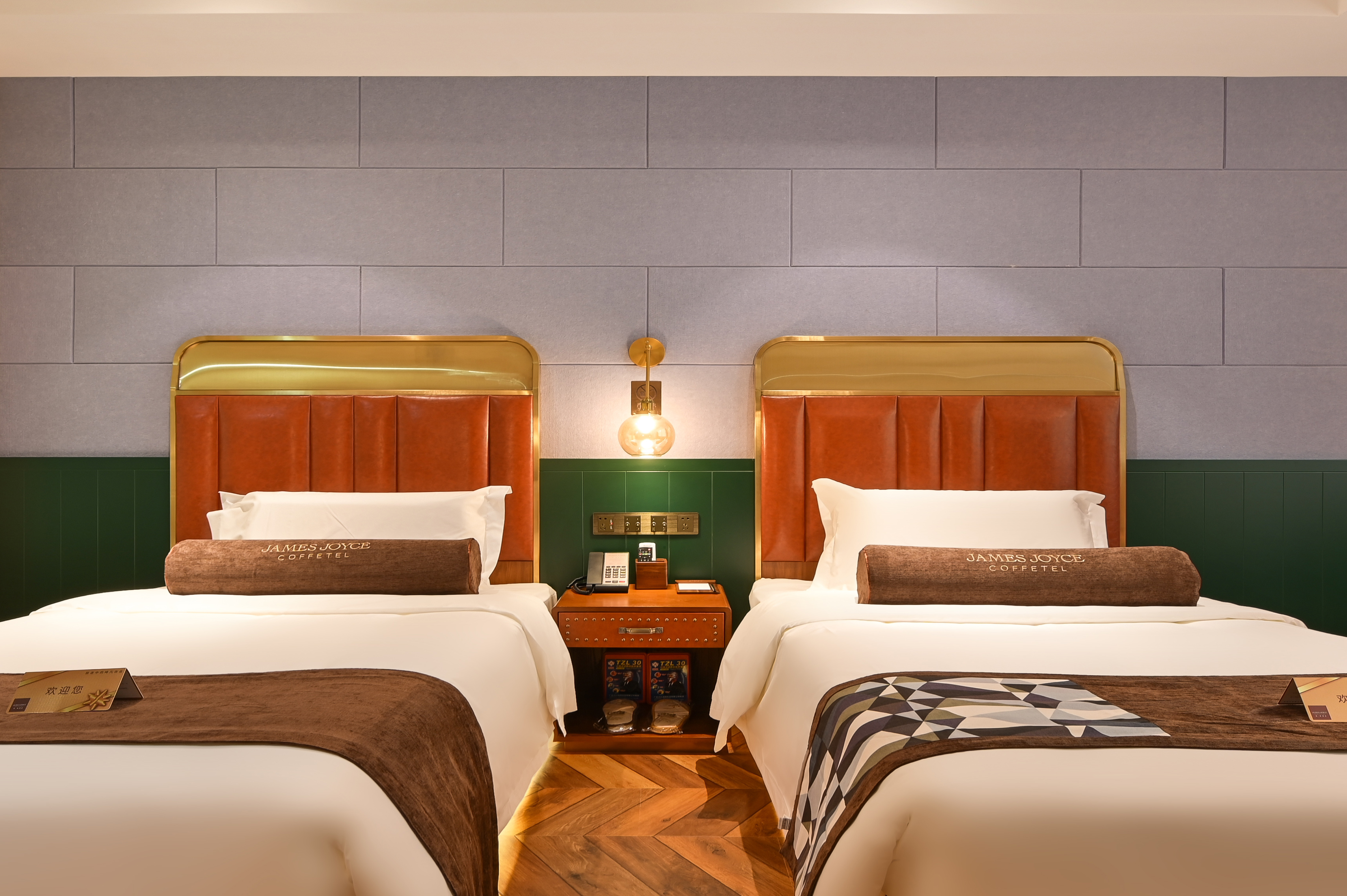 啡凡豪华双床房