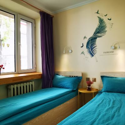 標準雙床房（獨立衛浴） 稻香國際青年旅舍（哈爾濱中央大街店）優惠