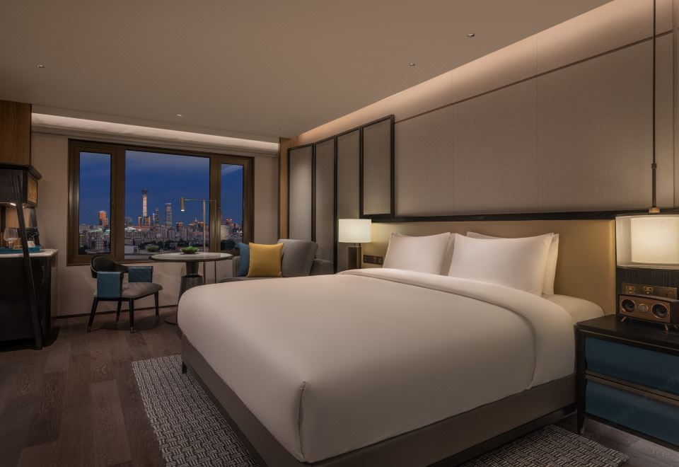 睿世尊贵大床房