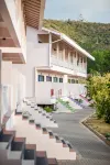 Xanadu Beach Resort