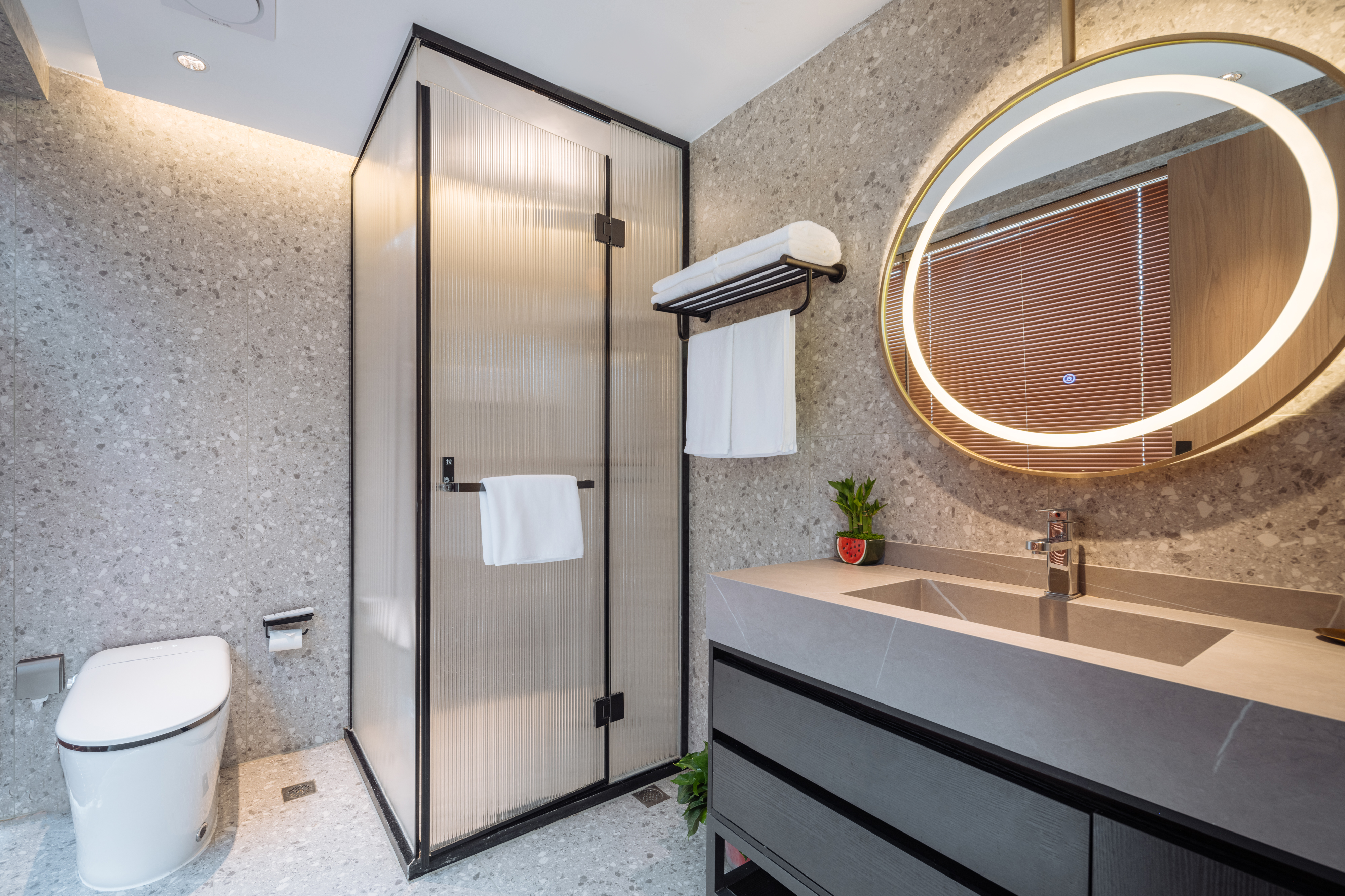 清风大床房（可观鱼塘+中央空调+智能客控）