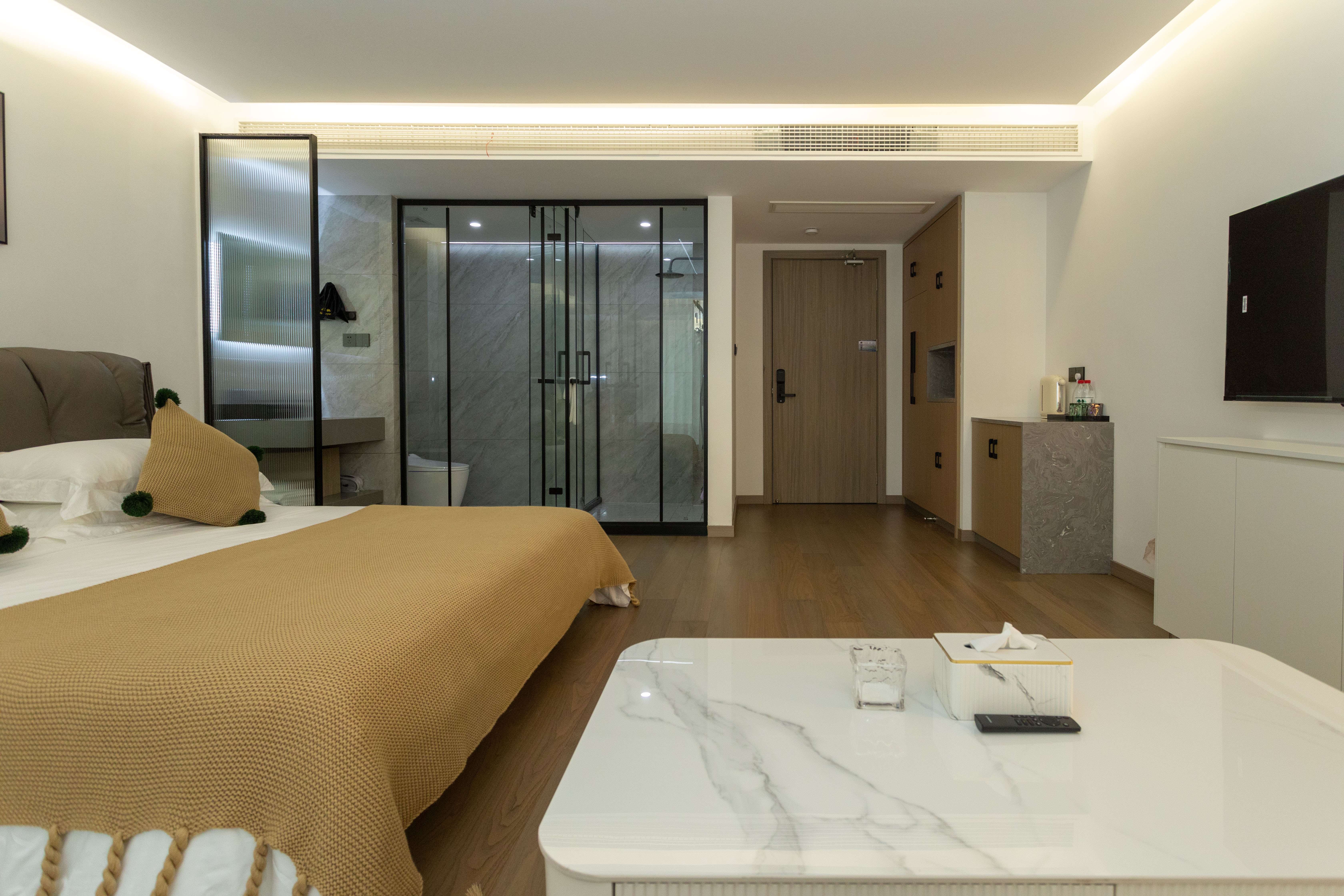 听潮·ins轻奢大床房『智能马桶+乳胶床垫』