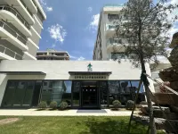 Laojieling North-South Boundary Wenquan Resort Hotel Hotels in 