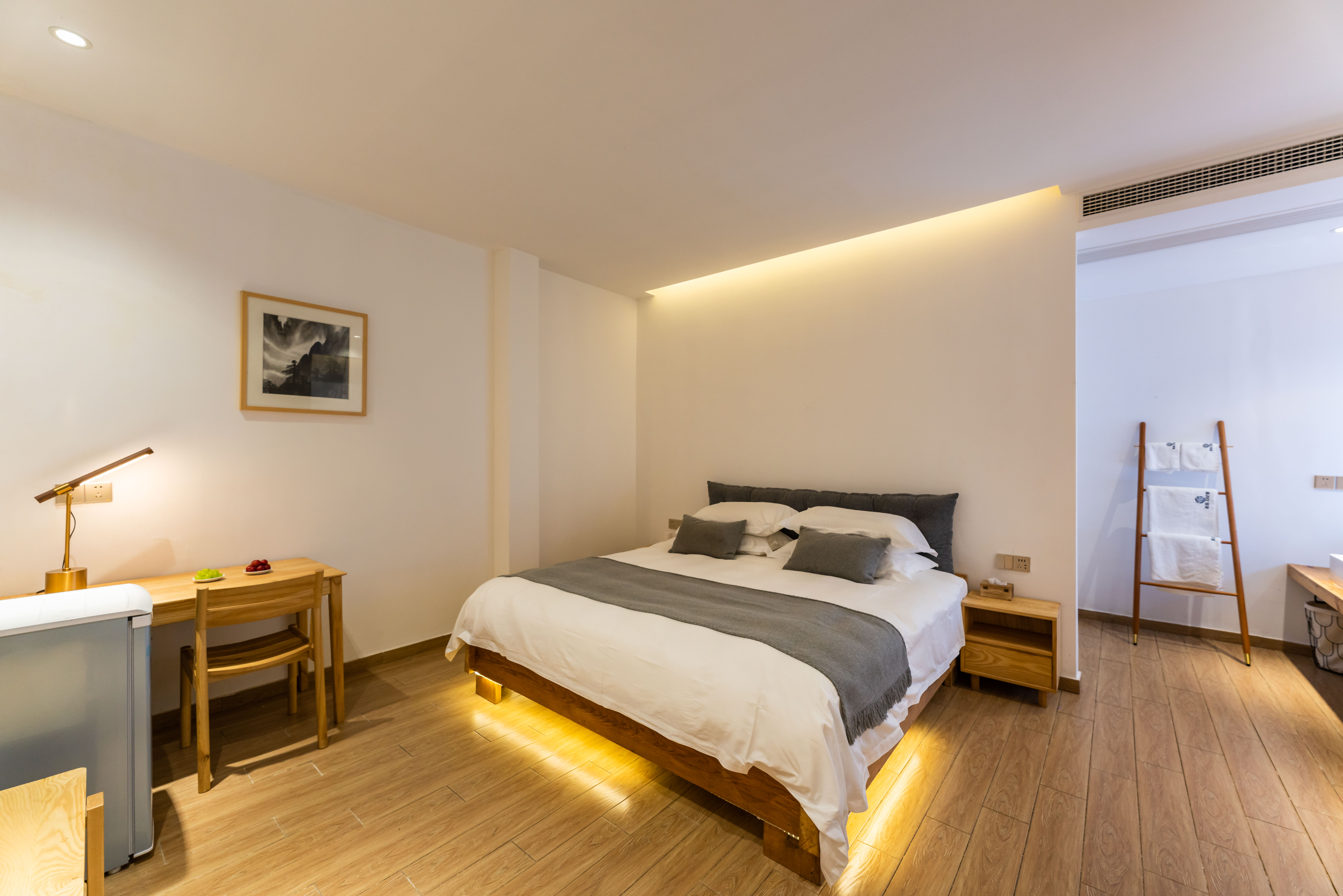 婉沁·智能地暖大床房