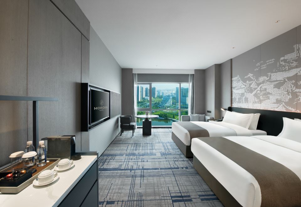 行政湖景雙床房