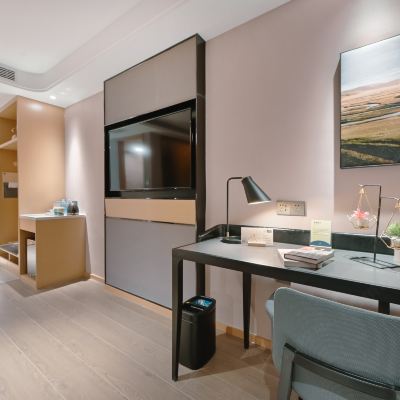 幾木大床房（深睡枕pro+小冰箱+手機投屏） 北京國貿潘家園亞朵飯店優惠