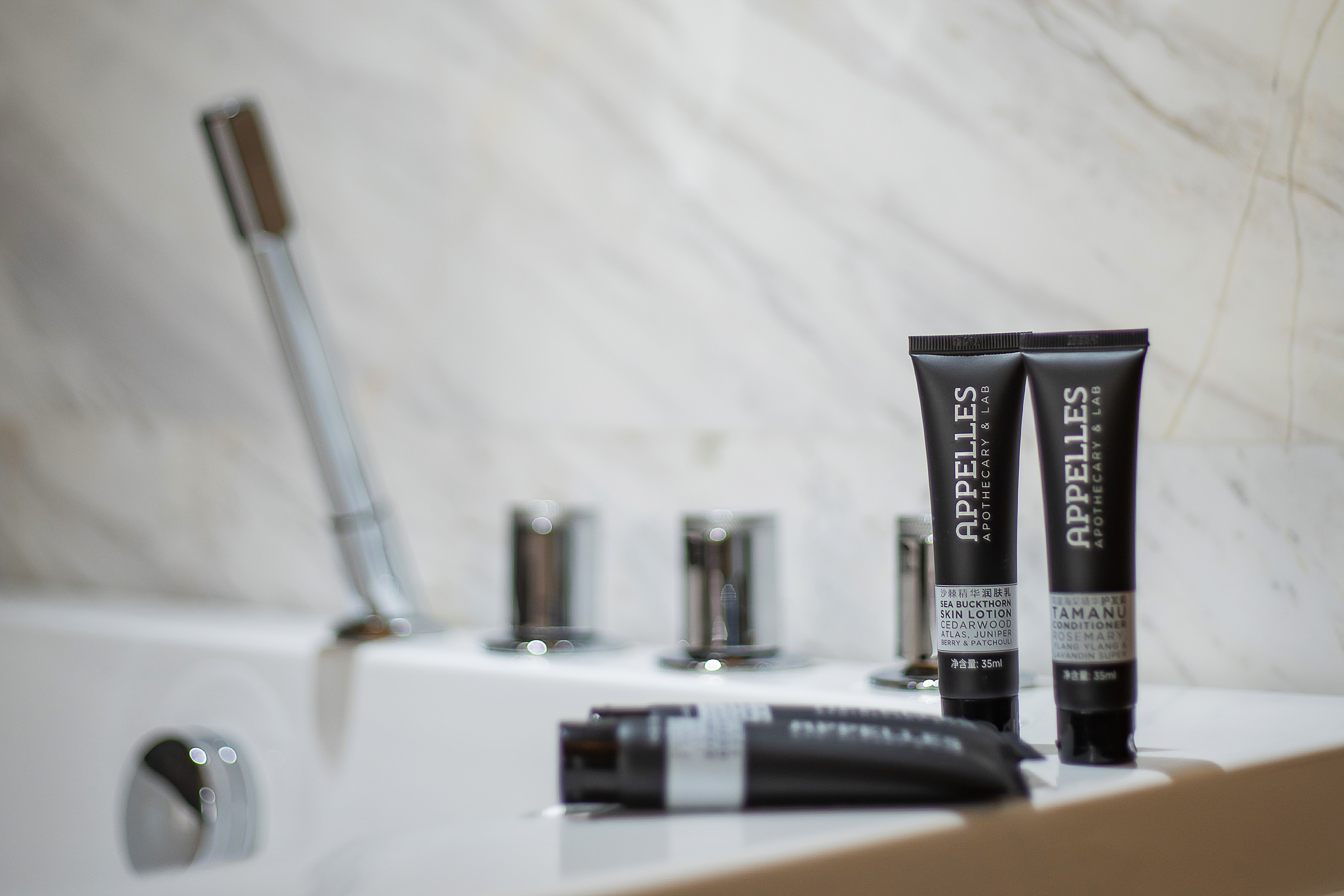 乌石炊烟·两室一厅两衞家庭亲子套房·浴缸