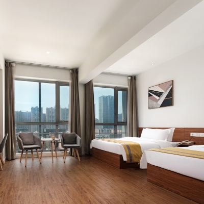 豪華雙床房（超大空間+視野開闊） OVU國際服務公寓飯店（合肥濱湖會展中心中央公園店）優惠