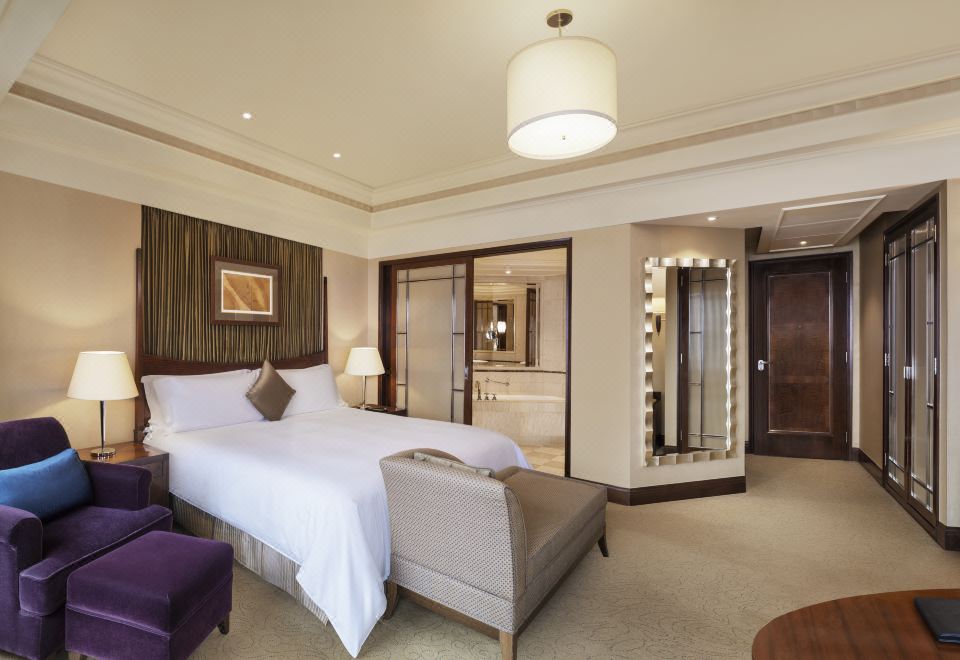 尊贵豪华大床套房