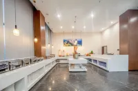 Jinzhou Hotel (Mengle City, Jishan Square, Xingyi)