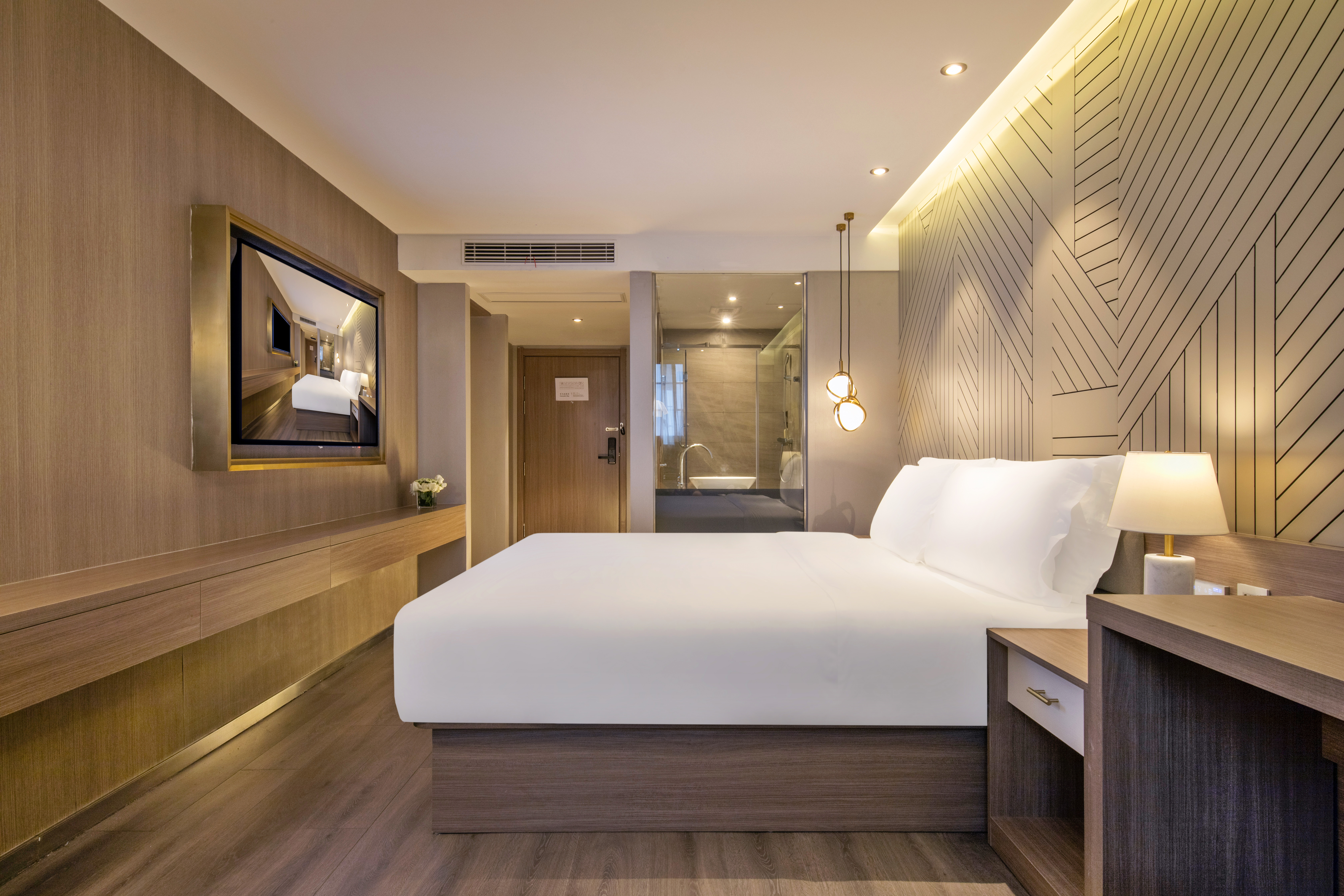 精选大床房（小冰箱）