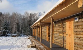 Burqin Yumu Moye Mountain Residence Inn