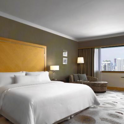 豪華特大床房 曼谷素坤逸威斯汀大飯店優惠