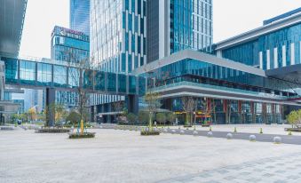 Ningbo Yujian Apartment (International Convention and Exhibition Center)