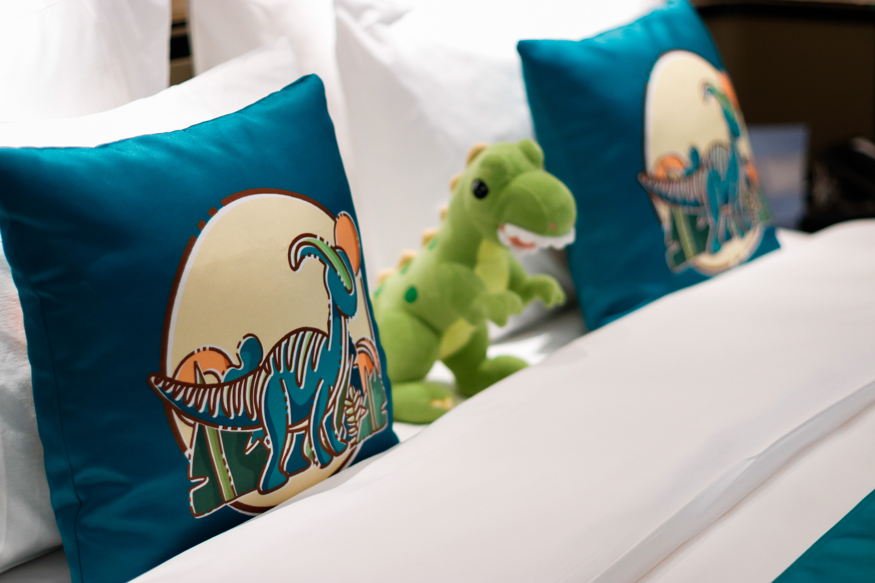 霸王龙亲子主题大床房