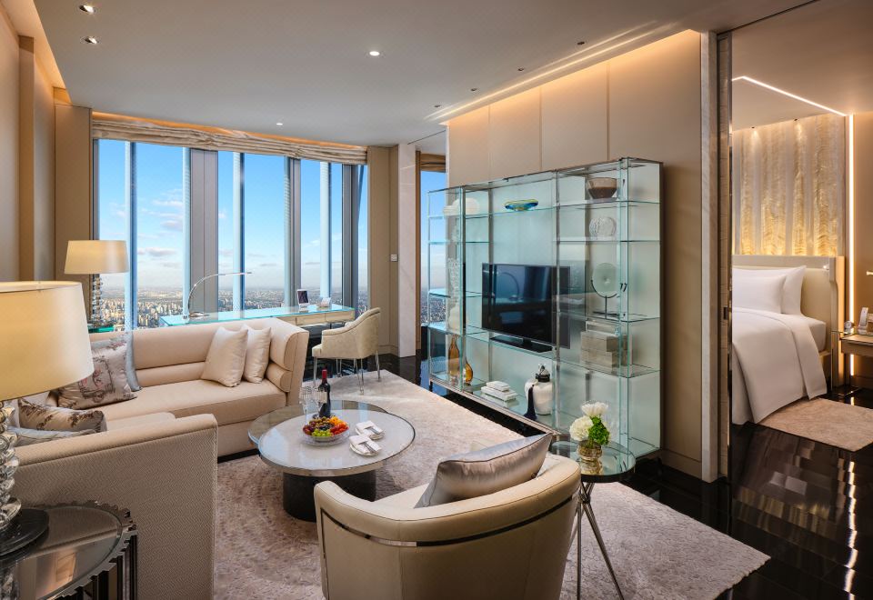 外滩景观云上套房