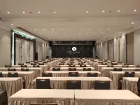 Yinlong Hotel