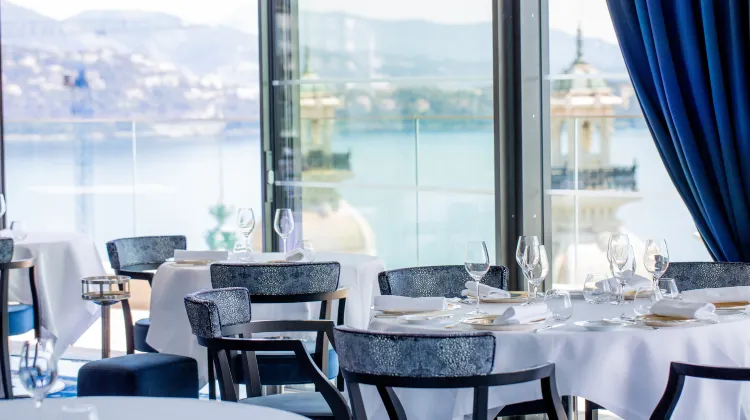 ホテル ドゥ パリ モンテカルロ 食事・レストラン