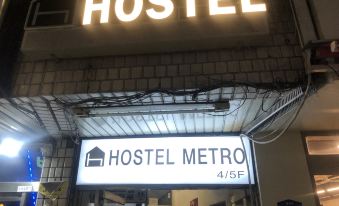 Hostel Metro