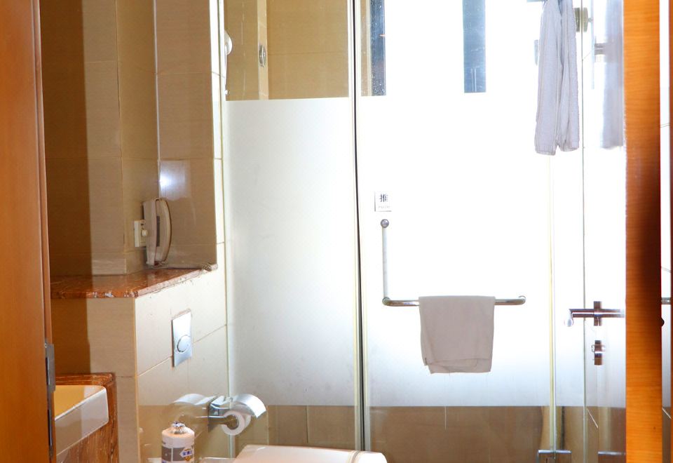 假日开放式套房（乾湿分离+独立浴缸）