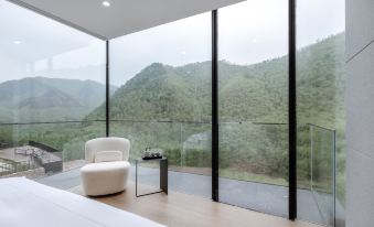 Moganshan Weichi Linqi Valley Yin Resort Hotel