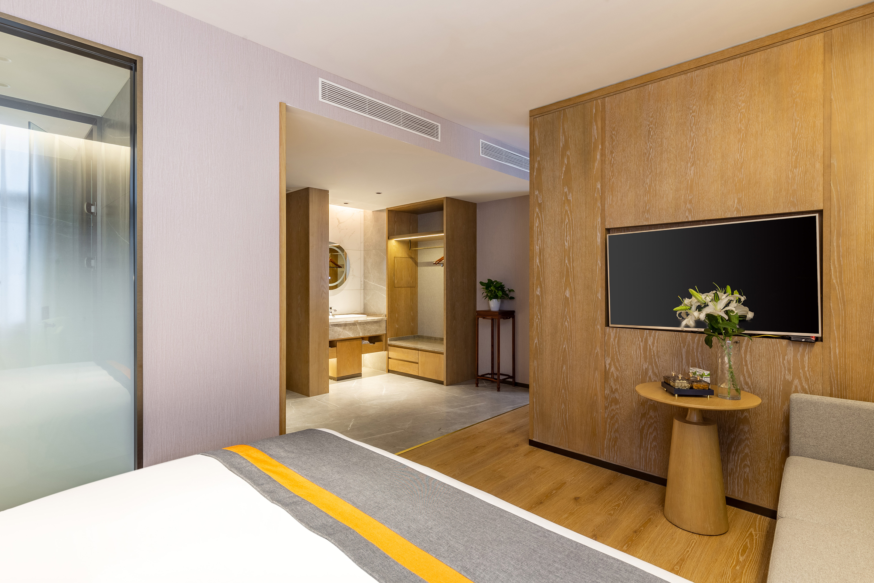 汀政套房（独立客厅+冰箱）