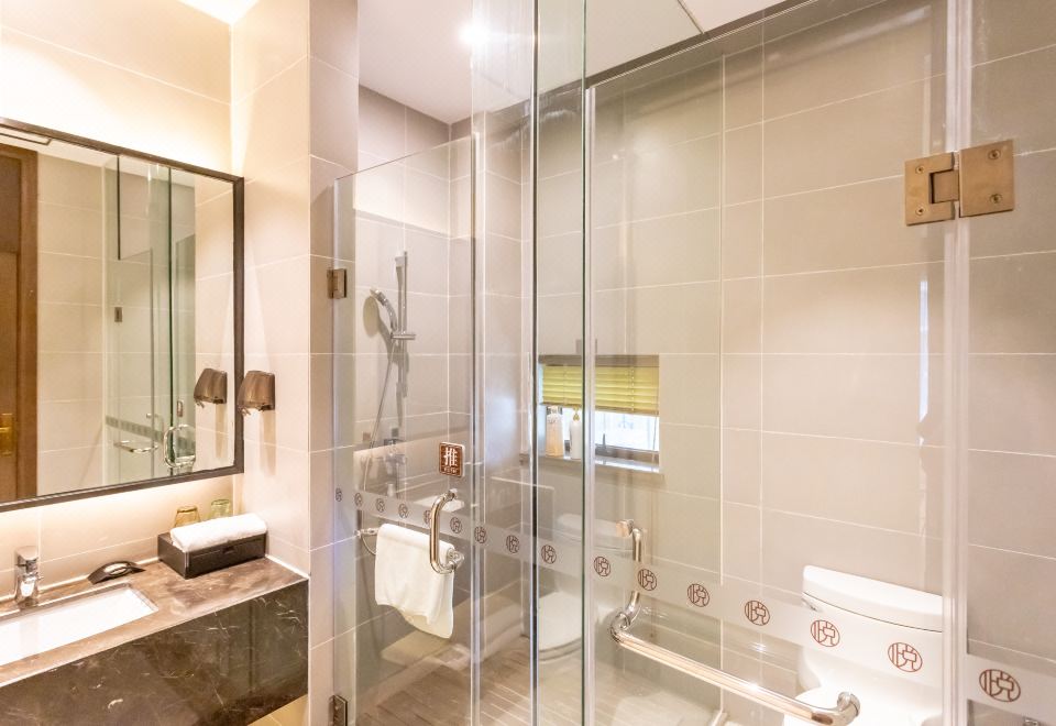 Yuetianxia Hot Spring HotelTwo Bedroom Villa With Hydrophilic Hot Springs In Zone B