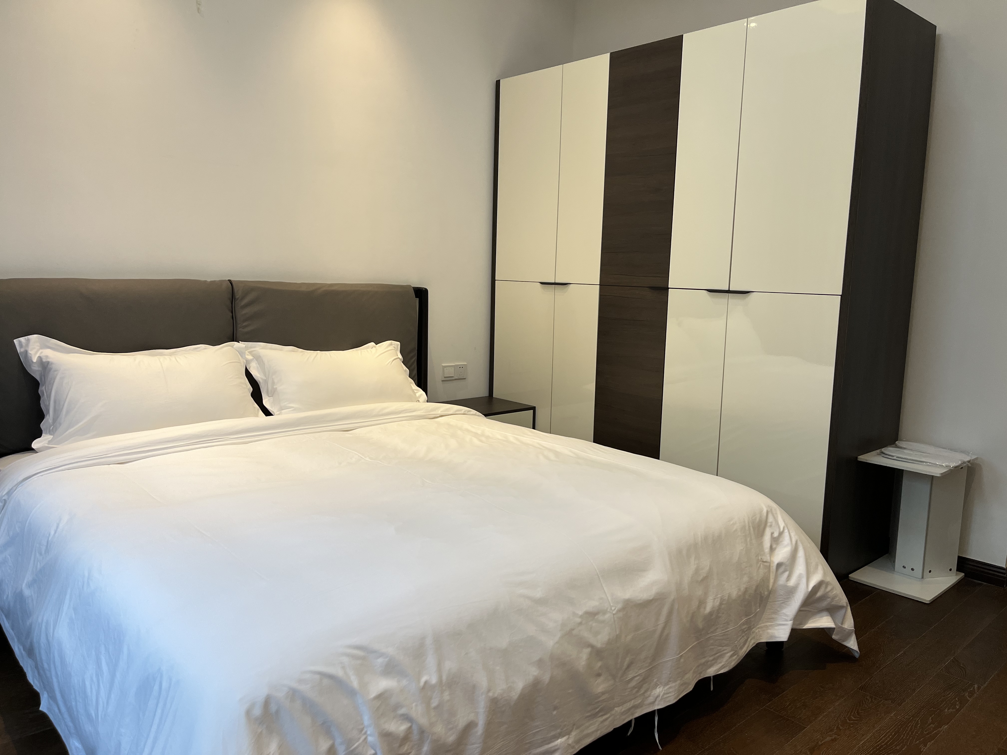 两居两衞·隐溪禅意别院