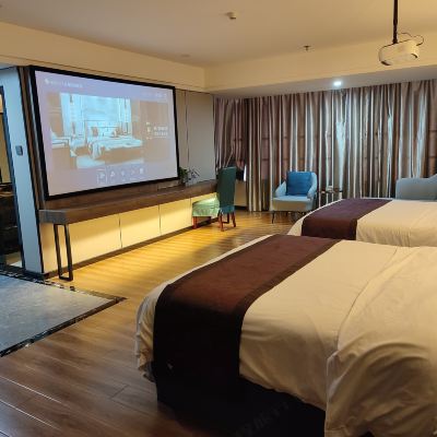 豪華影院房（獨享巨幕） 柏納酒店（中山坦洲商業中心店）優惠