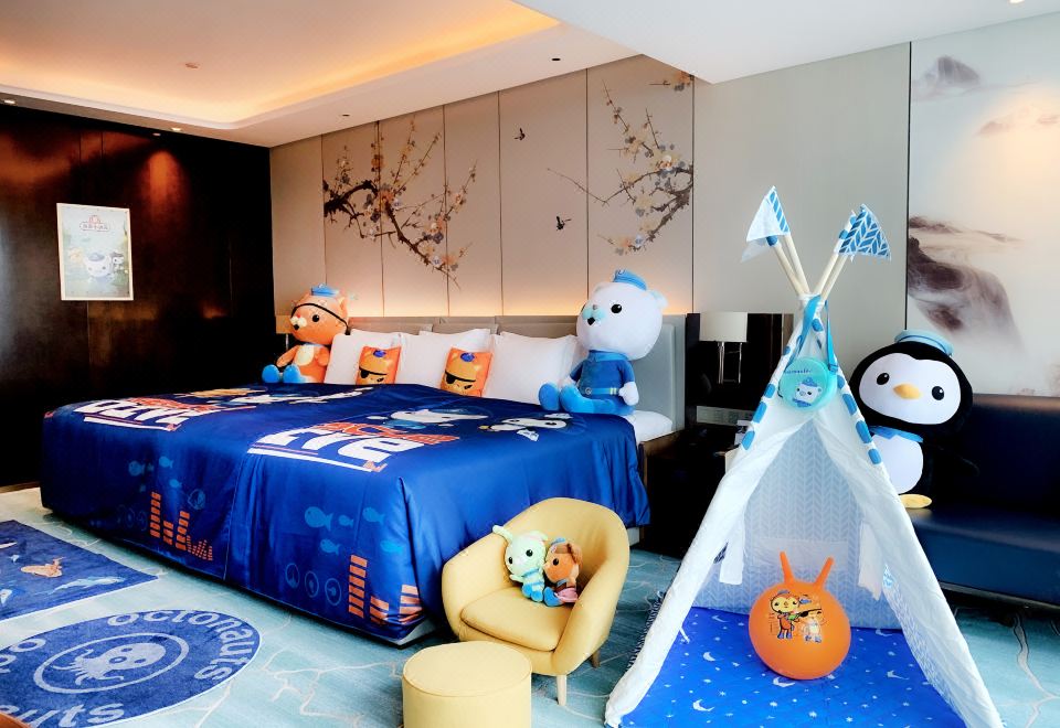 海底小纵队家庭主题房