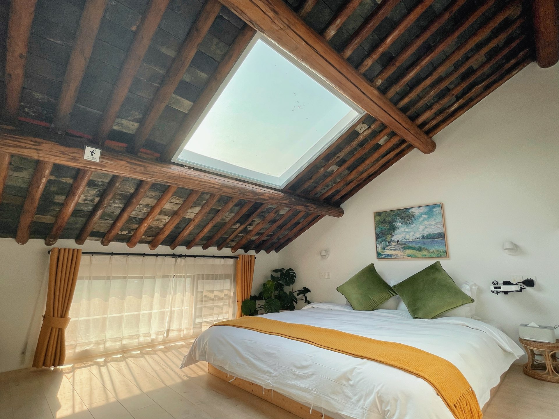 摘星·阁楼大床房