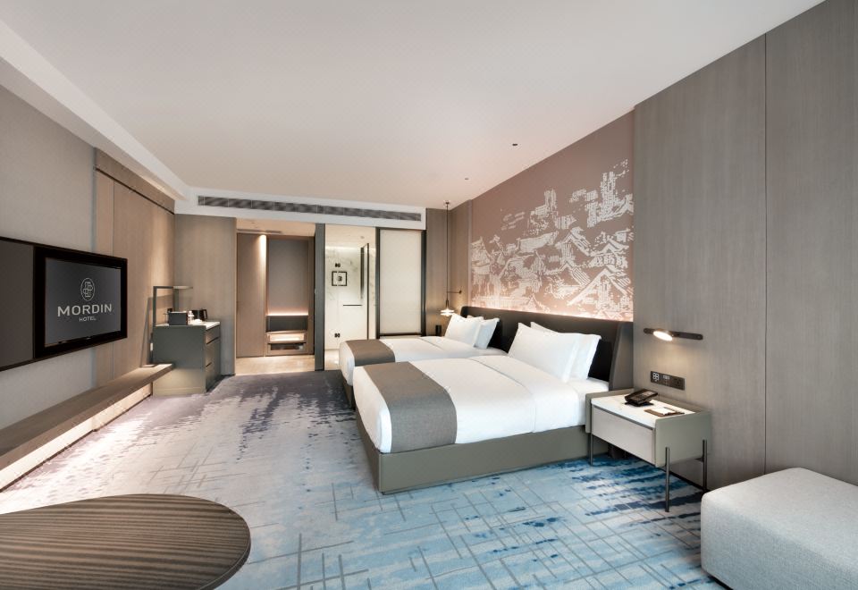 高級湖景雙床房