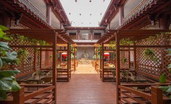 Mengzi Zhikang Zhuying Boutique Homestay (Honghe College) - Housity