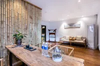 Tuwo Holiday Hotel