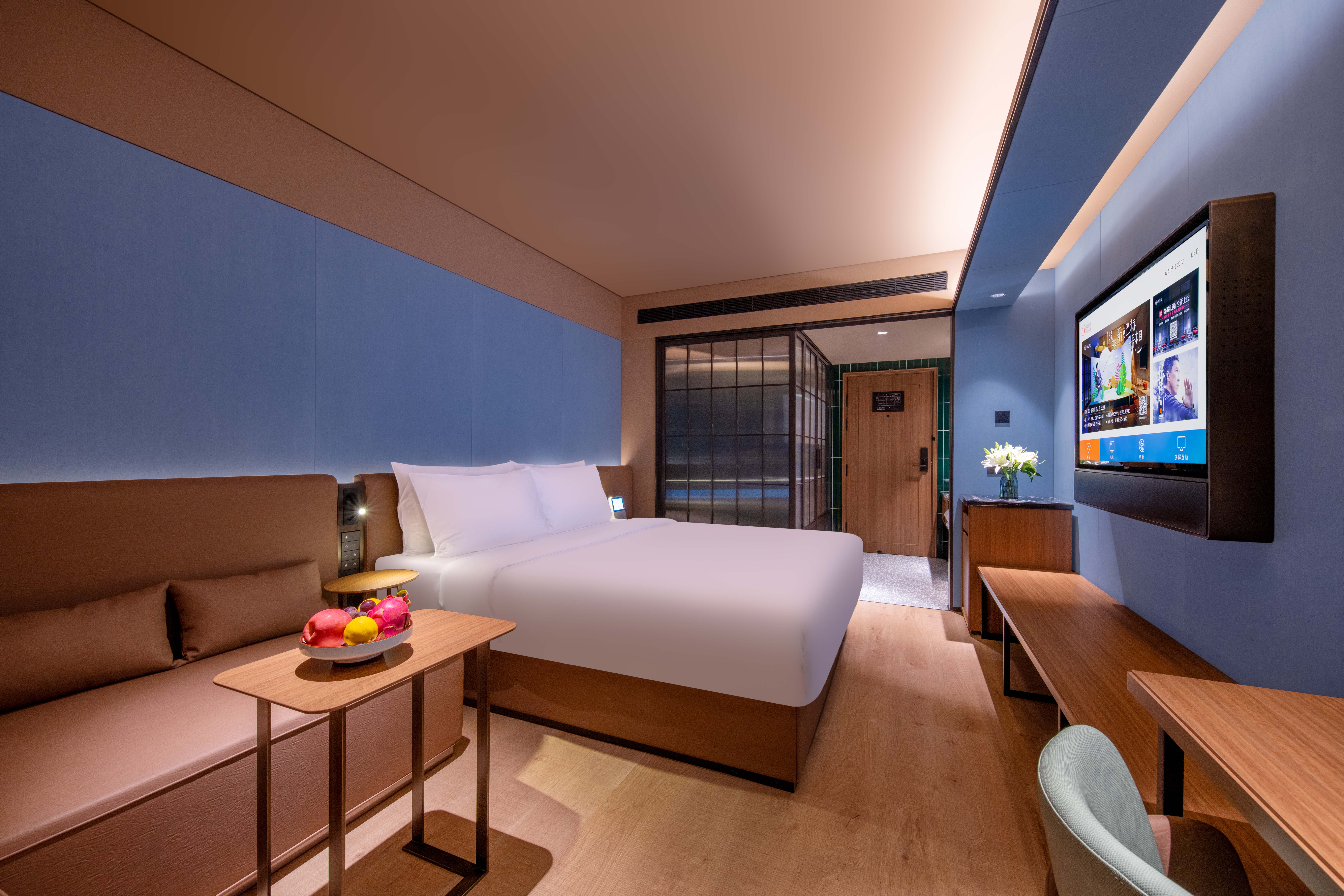 商务大床房（明窗+智能客控+电视投屏）