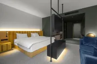 Episode Hotels