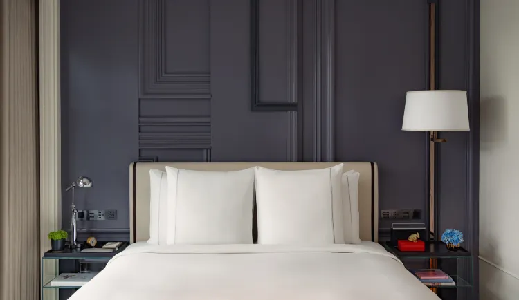 ห้องโรสวู๊ดสวีท