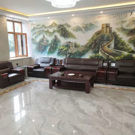 Holiday Inn Huma Golden Harbour Отели в г. Хума