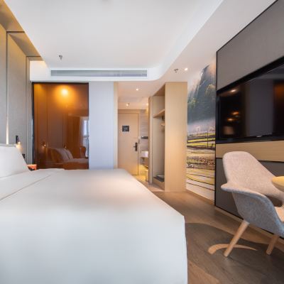 雅緻大床房（普蘭特床墊+電視投屏+THANKYOU洗護沐） 昆明政務中心春融街亞朵飯店優惠