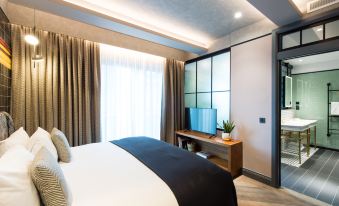 Clayton Hotel City of London - Housity