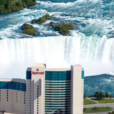 Niagara Falls Marriott Fallsview Hotel & Spa Hotels near Marineland