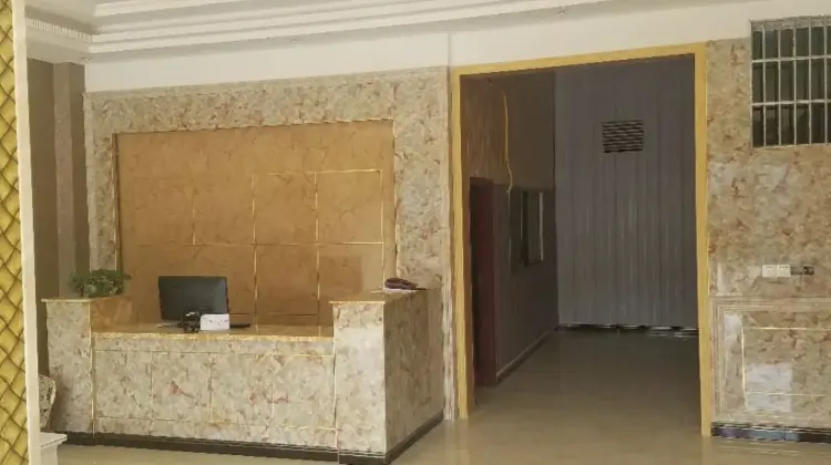 Defeng Business Hotel, Shengzhonghu, South China 食事・レストラン