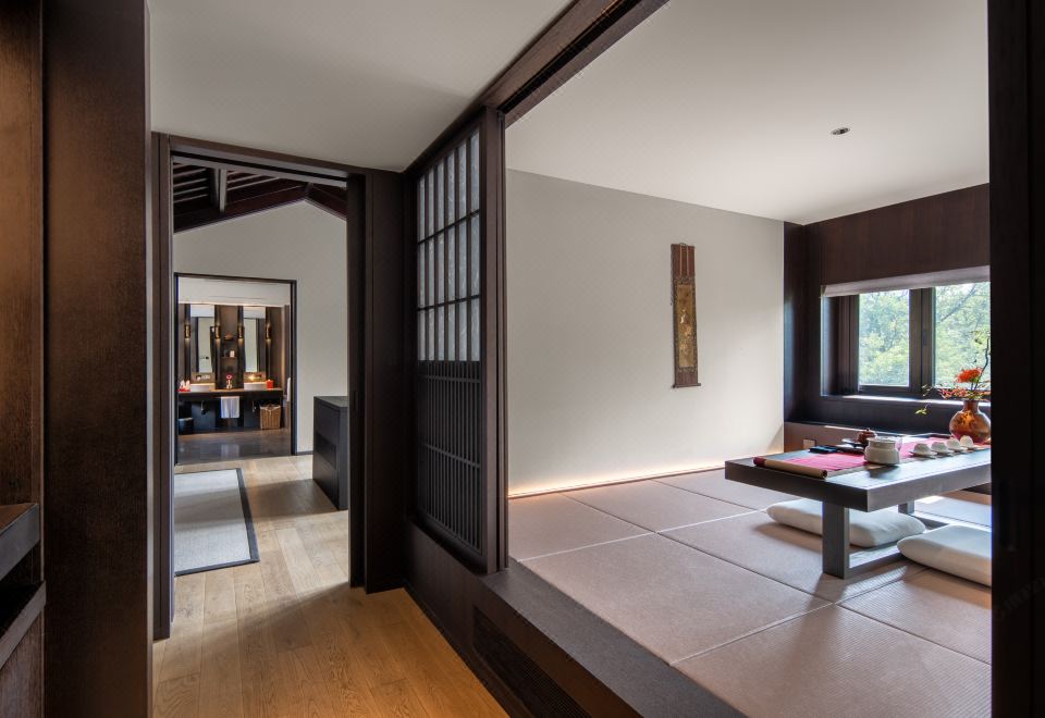 豪华复式庭院家庭套房B