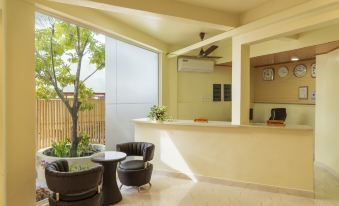 One On Inn Maldives - Housity