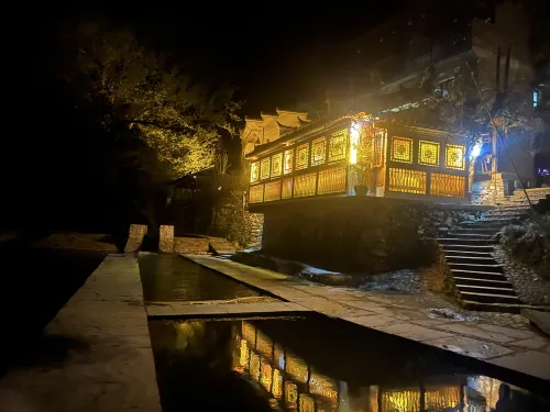 Riverside Warm Hostel